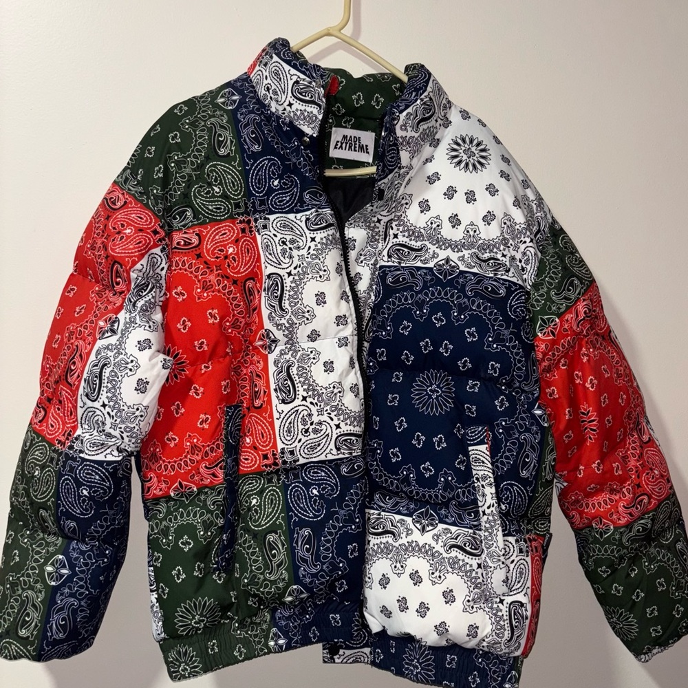 Winter Wear Bandana Patch Puffer Jacket L